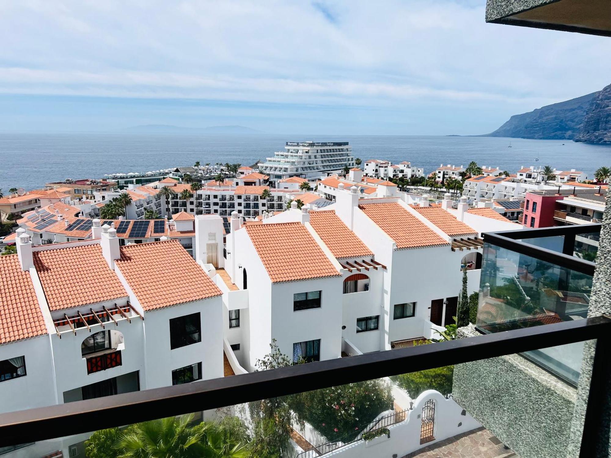 Sunset View 3 Apartment Puerto de Santiago (Tenerife)